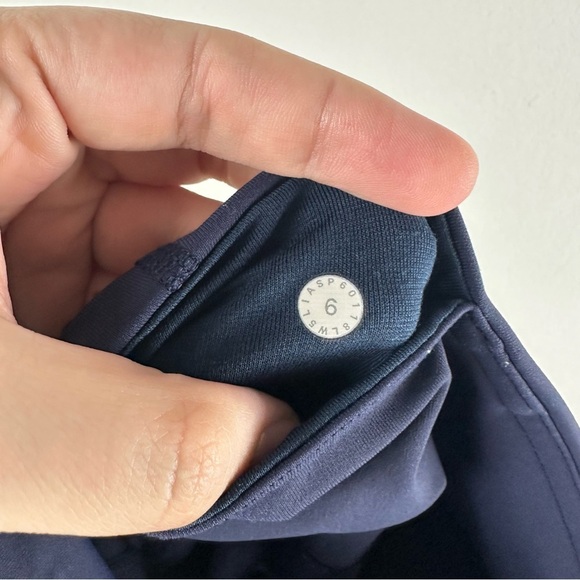 Lululemon Dark Blue High Times Cool to Street Athletic Athleisure Leggings 6 - Picture 5 of 6